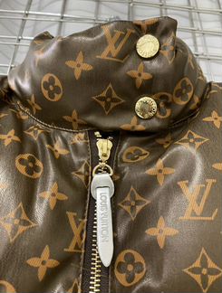 Тёплые жилетки Новинка