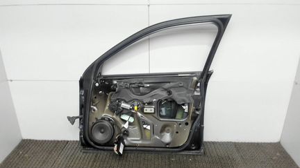 Дверь боковая правая передняя Seat Exeo, 2009