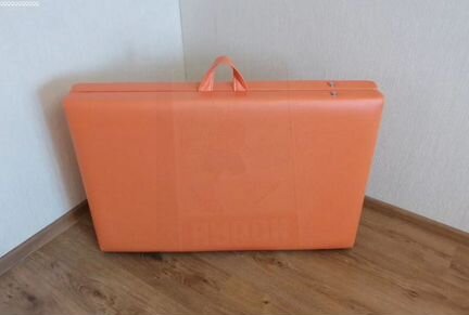 Кушетка для массажа