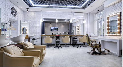 Сдам в аренду салон красоты премиум класса