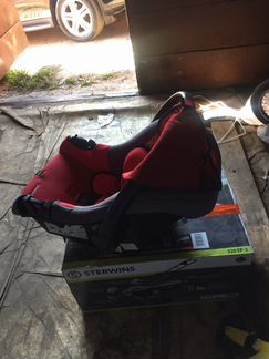 Автомобильное кресло