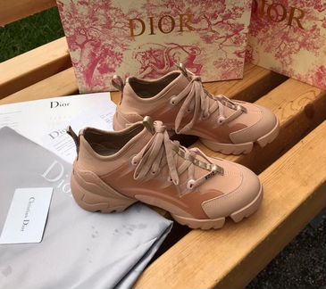 Кроссовки Dior кожаные