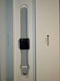 Часы Apple Watch 3