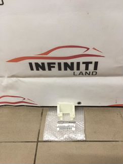 Крепеж форсунки омывателя Infiniti G25 G35 G37