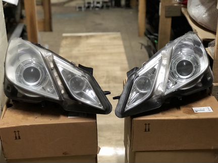 Фара передняя Мерседес W207 Mercedes w207