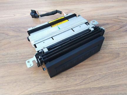 CD чейнджер Mercedes 164 251 211 219 906 245