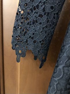 Платье кружевное