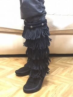 Сапоги Minnetonka с бахромой