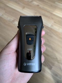 Бритва электрическая Vitek VT-8264 GY