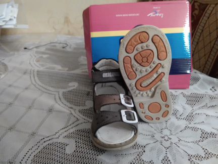 Продаю детскую ортопедическую обувь mini-shoes 22р