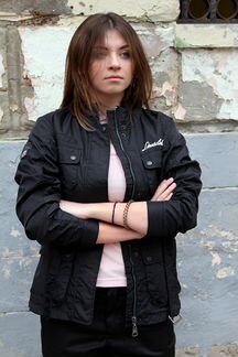 Женская куртка Lonsdale 111184-1000