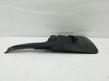 Брызговик задний левый Toyota Land Cruiser 200