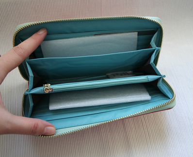 Новый, удобный кожаный кошелек, клатч в коробке