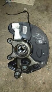 Кулак передней подвески левый Mercedes глк,Glk