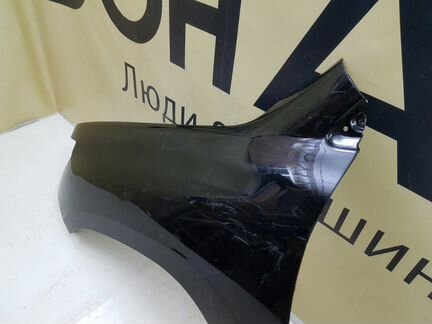 Крыло переднее левое Toyota Land Cruiser 200