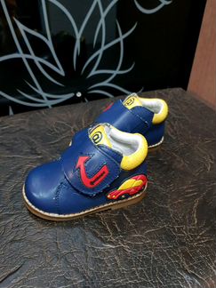 Ботиночки на мальчика 18 размер